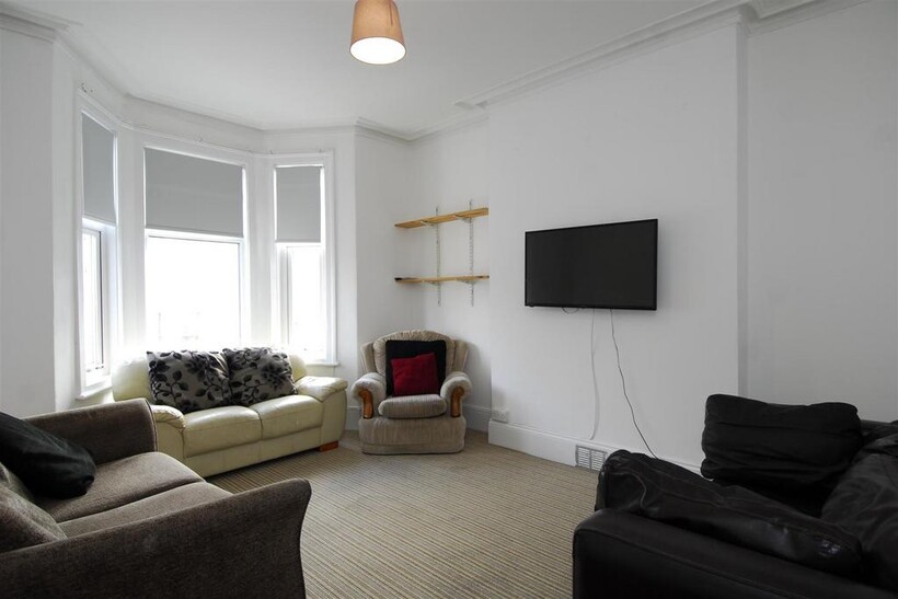 15 Ashford Rd001.JPG