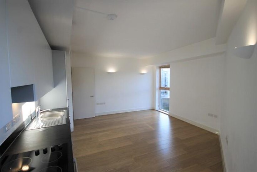 Brighton Belle, Brighton BN1 1 bed apartment to rent - £1,400 pcm (£323 pw)