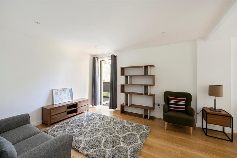 Hand Axe Yard, London, WC1X 2 bed flat to rent - £3,499 pcm (£807 pw)
