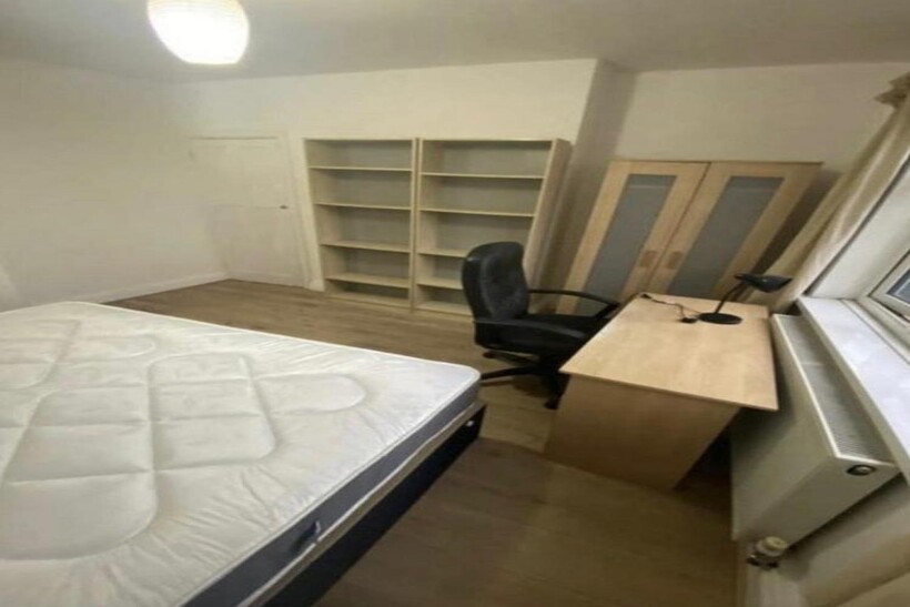 Leroy Street, London SE1 4 bed flat share to rent - £990 pcm (£228 pw)