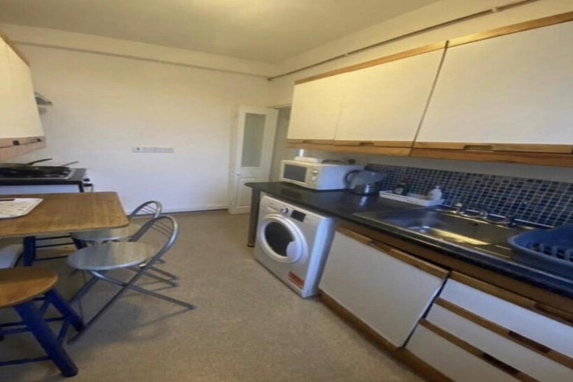 Leroy Street, London SE1 4 bed flat share to rent - £990 pcm (£228 pw)