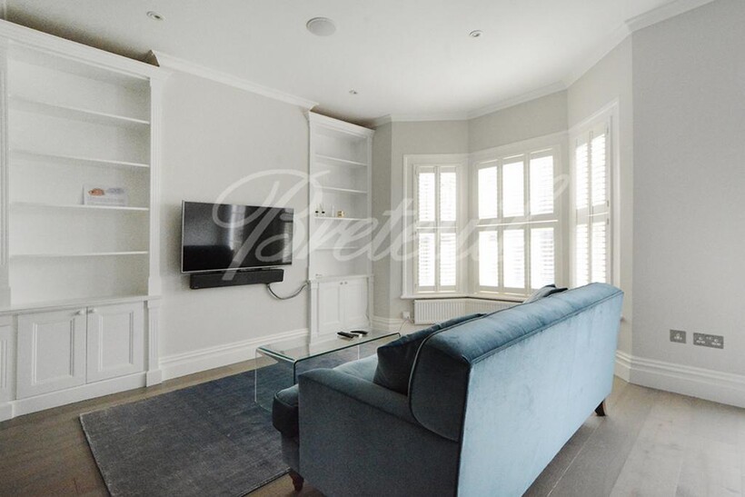 Bishop's Road, London, SW6 3 bed maisonette to rent - £5,612 pcm (£1,295 pw)