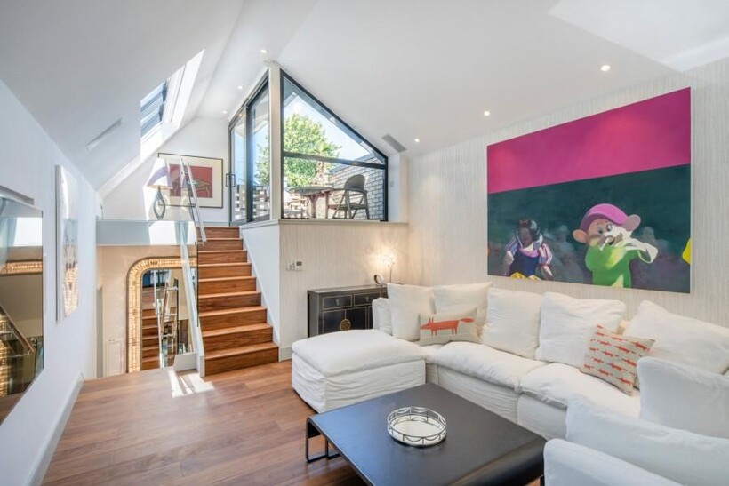 Gayton Road, Hampstead, London, NW3 3 bed terraced house to rent - £8,233 pcm (£1,900 pw)