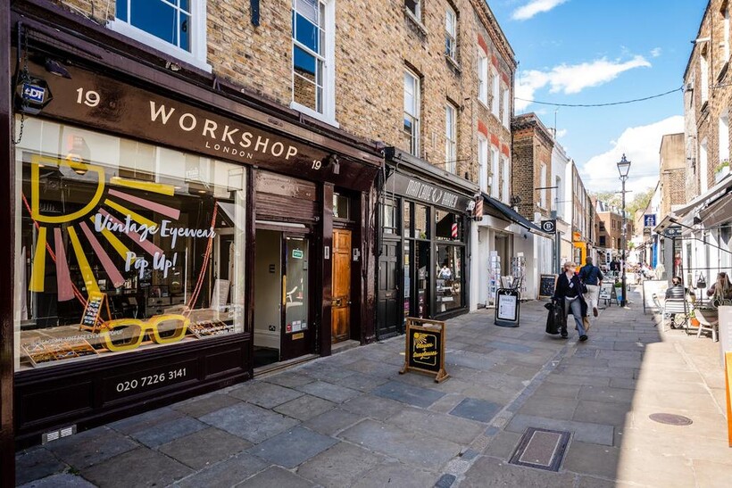 Camden Passage 19  14.jpg