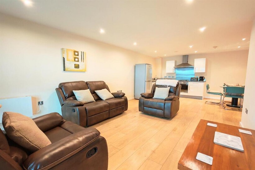 Leeds Street, Liverpool 2 bed apartment to rent - £1,000 pcm (£231 pw)