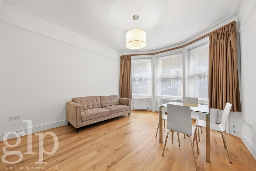 Ridgmount Gardens, Bloomsbury, WC1 3 bed apartment to rent - £3,575 pcm (£825 pw)