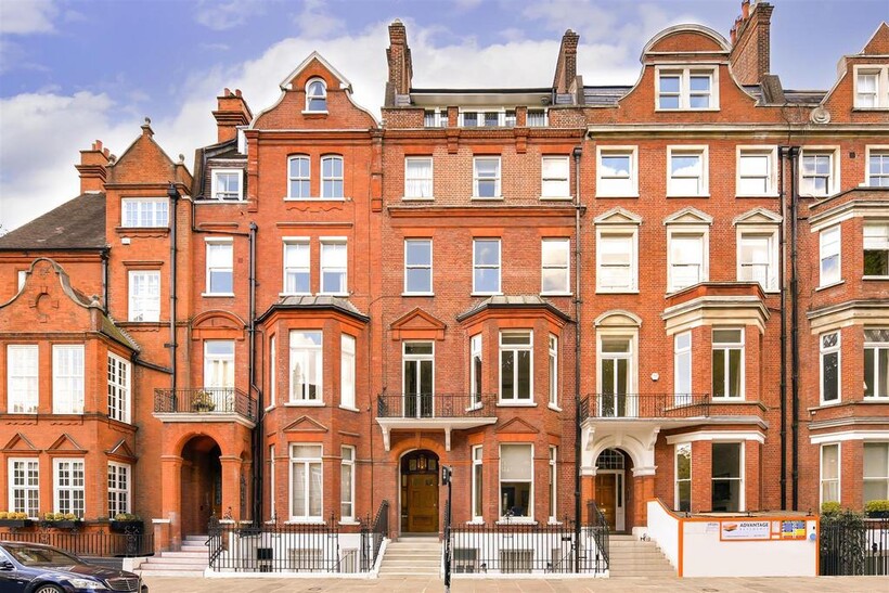 Sav Knightsbridge L Flat B, 50 Lennox Gardens (1).