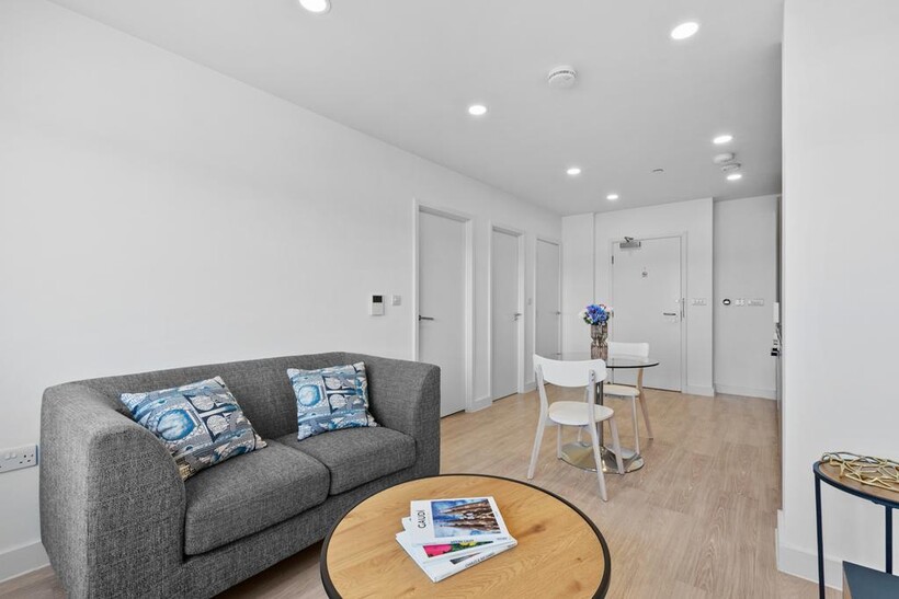 Vonder Bedford, St. Peters Street MK40 1 bed flat to rent - £1,070 pcm (£247 pw)