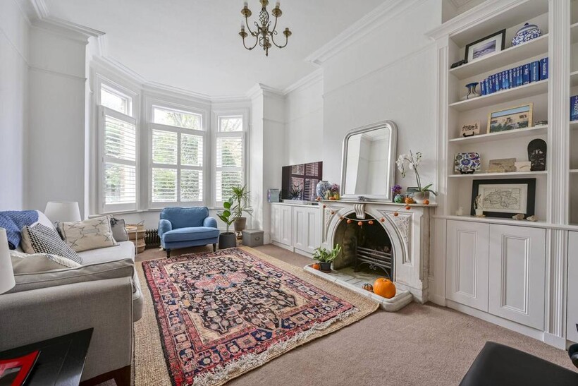 Berkeley Place, Wimbledon Village... 6 bed house to rent - £5,995 pcm (£1,383 pw)