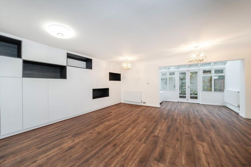 Jade Terrace, London NW6 5 bed semi-detached house to rent - £5,950 pcm (£1,373 pw)