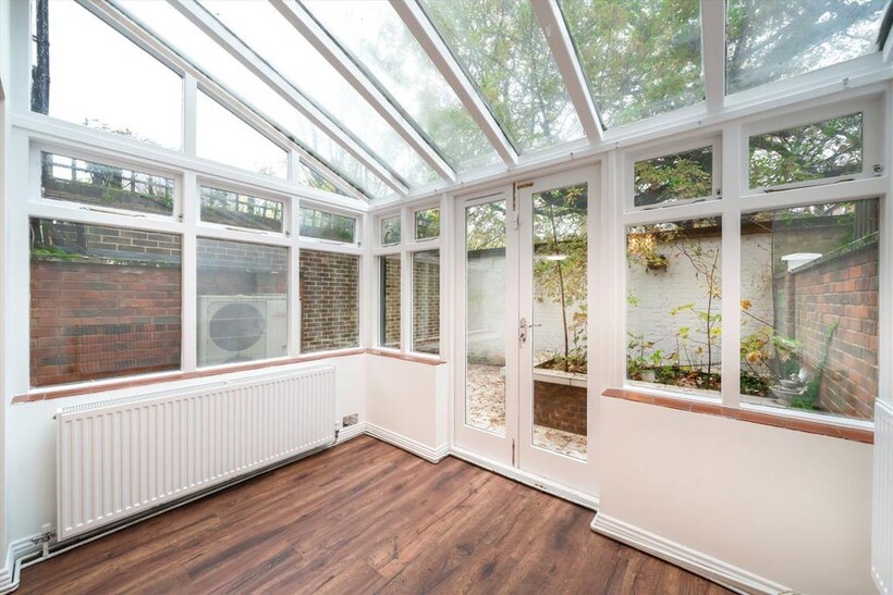 Jade Terrace, London NW6 5 bed semi-detached house to rent - £5,950 pcm (£1,373 pw)