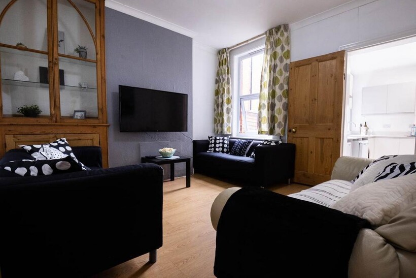 41 St Martins Road C