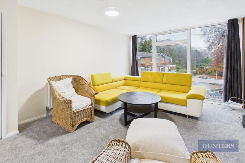 CAM05152 G0-PR0295-STILL004.jpg