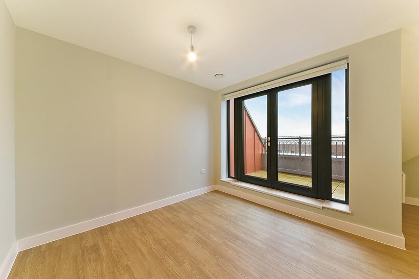 Weavers Yard, Newbury Newbury RG14 2 bed apartment to rent - £1,630 pcm (£376 pw)