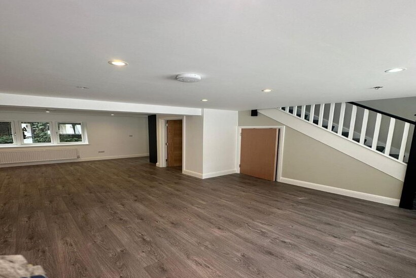 Balfour Mews, London, N9 4 bed terraced house to rent - £4,000 pcm (£923 pw)