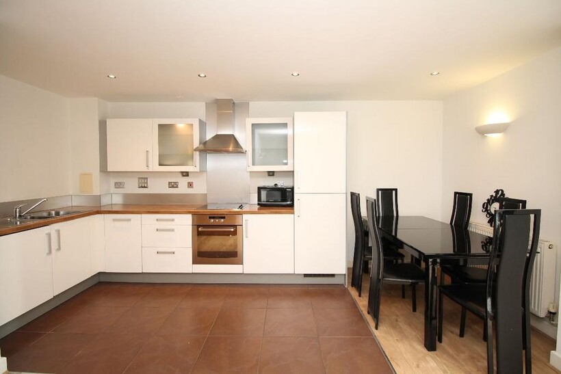 Oceanis Apartments,  Seagull Lane... 2 bed apartment to rent - £2,045 pcm (£472 pw)