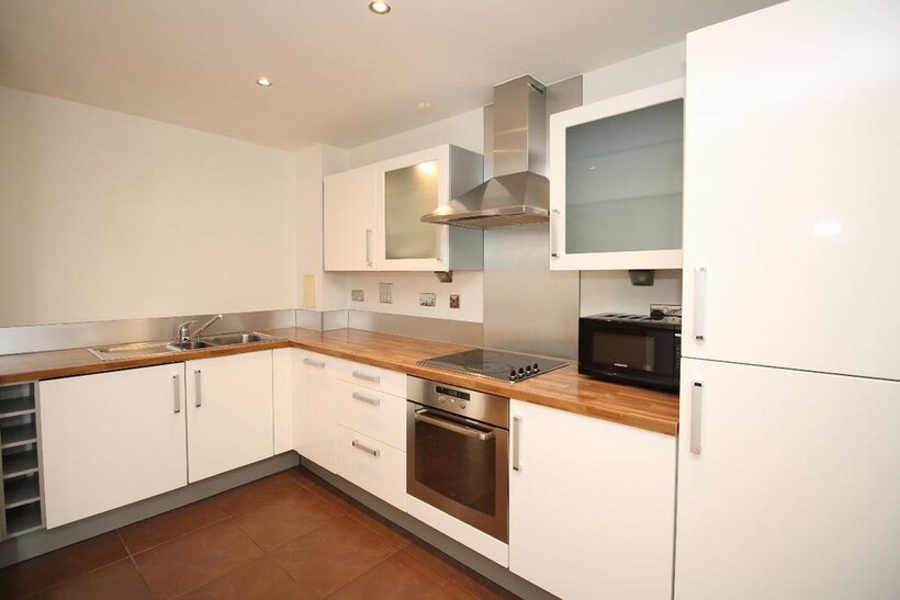 Oceanis Apartments,  Seagull Lane... 2 bed apartment to rent - £2,045 pcm (£472 pw)