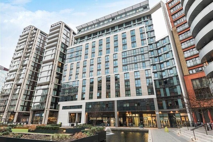 4 Merchant Square East, London W2 4 bed apartment to rent - £11,483 pcm (£2,650 pw)
