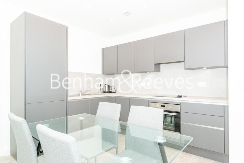 Ironworks Way, Chamberlain Court E13 1 bed apartment to rent - £1,775 pcm (£410 pw)