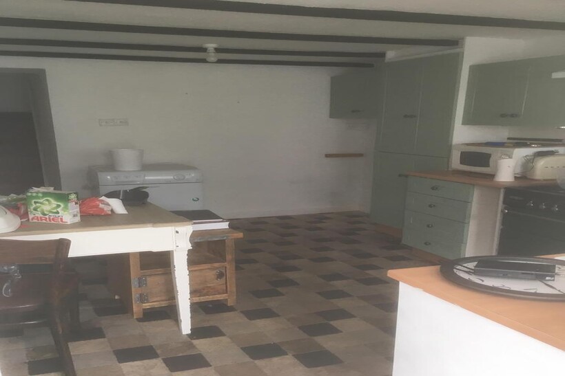 Maplewell Road, Woodhouse Eaves LE12 2 bed terraced house to rent - £945 pcm (£218 pw)