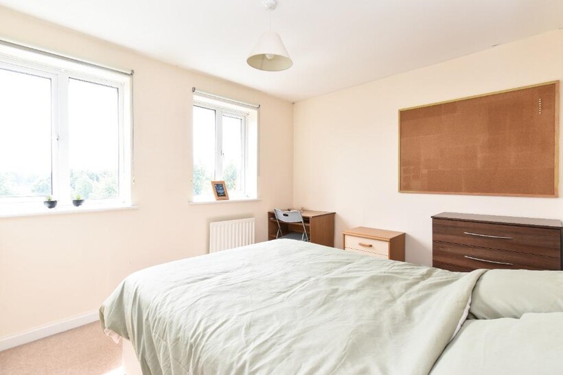 Caddow Road, Three Score, Norwich, NR5 4 bed semi-detached house to rent - £1,720 pcm (£397 pw)