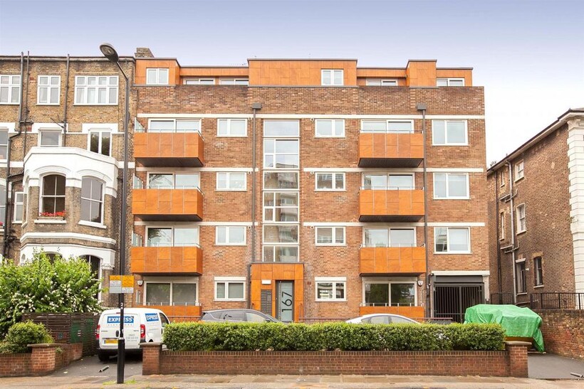 Green Lanes, Stoke Newington 1 bed flat to rent - £1,898 pcm (£438 pw)