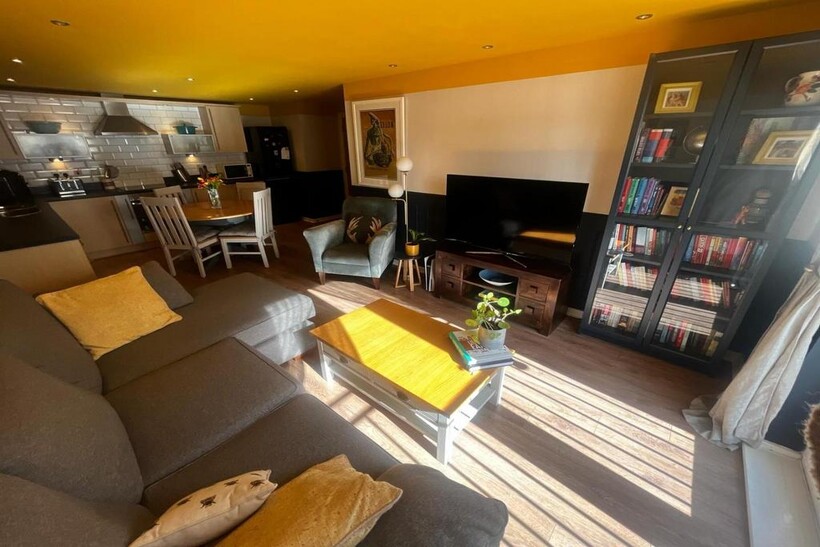 Whats App Image 2024-03-04 at 13.47.46 (2).jpeg