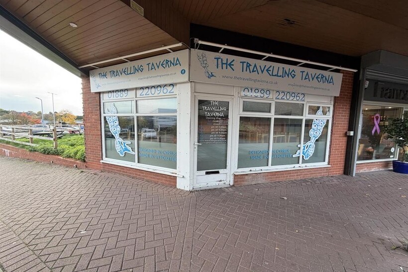 Trinity Square, Uttoxeter Retail property (high street) to rent - £792 pcm (£183 pw)