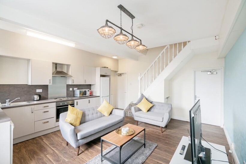 North Lane, Leeds 1 bed in a house share to rent - £494 pcm (£114 pw)