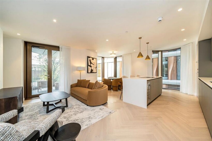 Triptych Place, London SE1 2 bed flat to rent - £5,612 pcm (£1,295 pw)