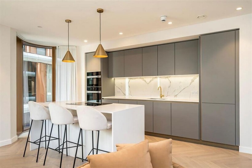 Triptych Place, London SE1 2 bed flat to rent - £5,612 pcm (£1,295 pw)