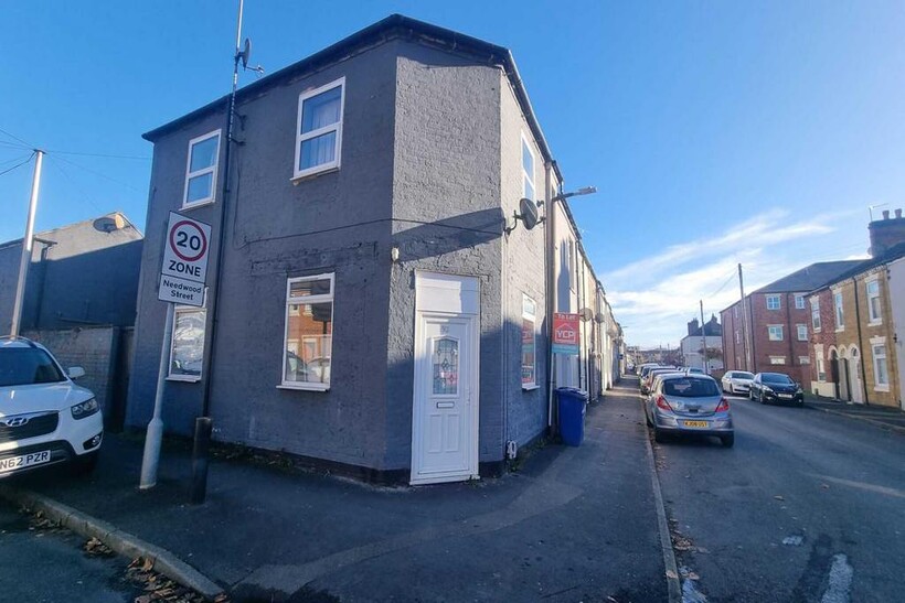 Byrkley Street, DE14 2 bed flat to rent - £650 pcm (£150 pw)