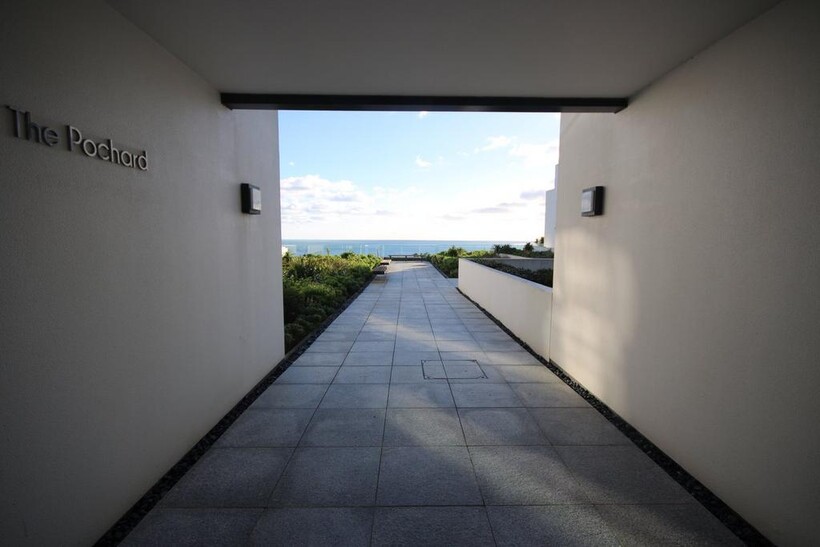 The Pochard, St Brelade JE3 2 bed apartment to rent - £4,750 pcm (£1,096 pw)