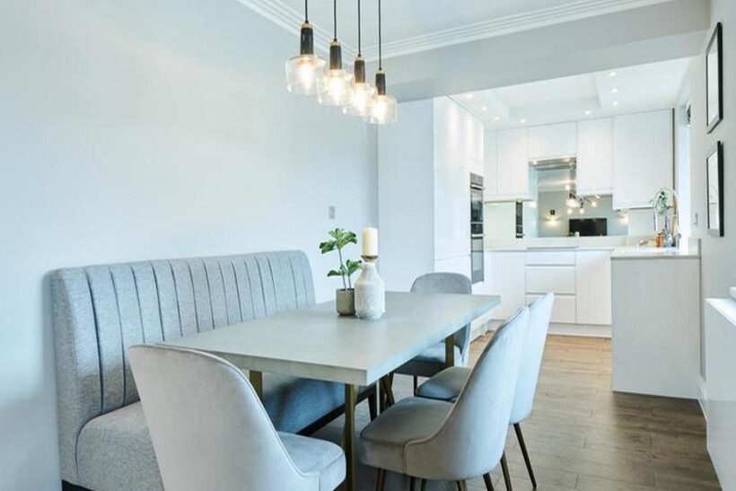 86 albion gate 1 10.11.png