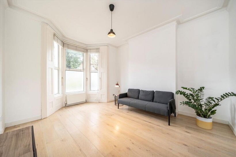 Shirland Road, Maida Vale W9 4 bed flat to rent - £4,199 pcm (£969 pw)