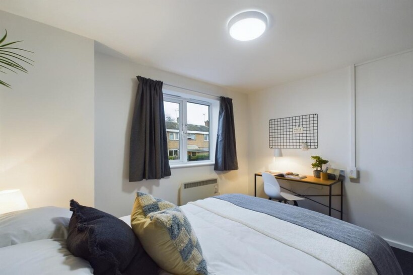 A spacious and bright large double bedroom with...