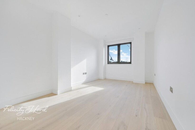 Trego Road, LONDON 3 bed apartment to rent - £3,100 pcm (£715 pw)