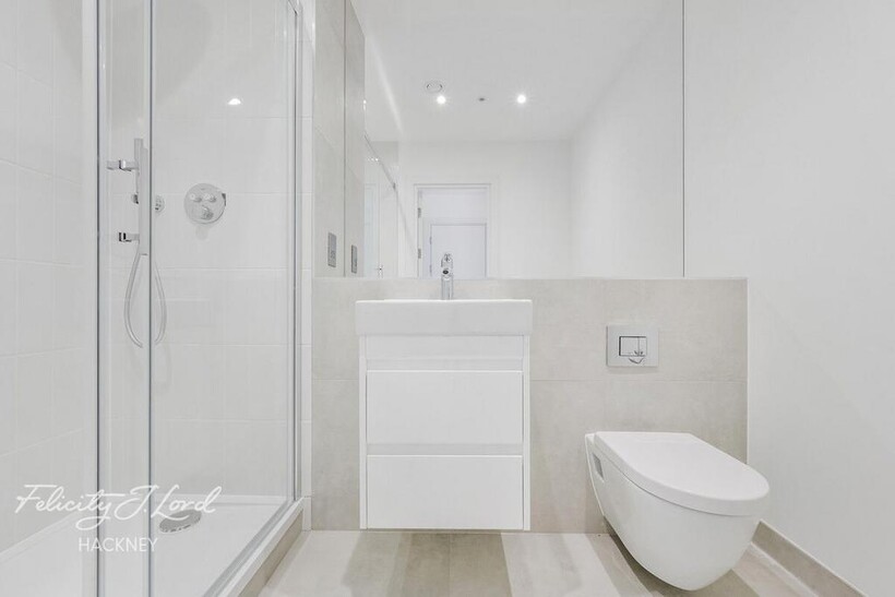 Trego Road, LONDON 3 bed apartment to rent - £3,100 pcm (£715 pw)