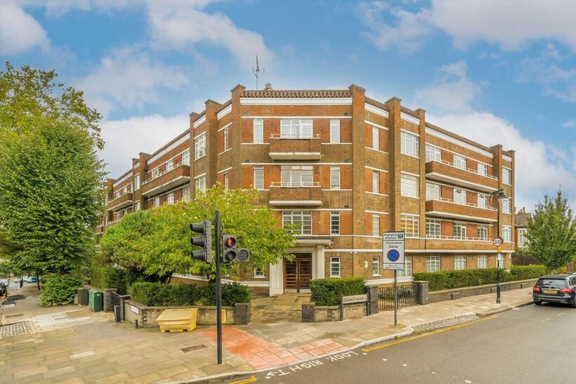 North Hill, London N6 2 bed flat to rent - £2,200 pcm (£508 pw)