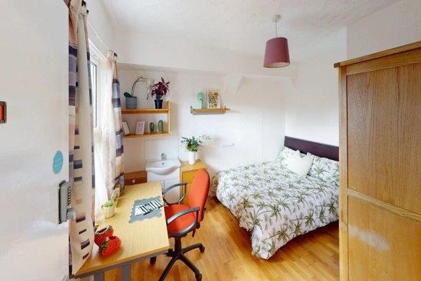 Portland-road-ng7-4gp-1015356