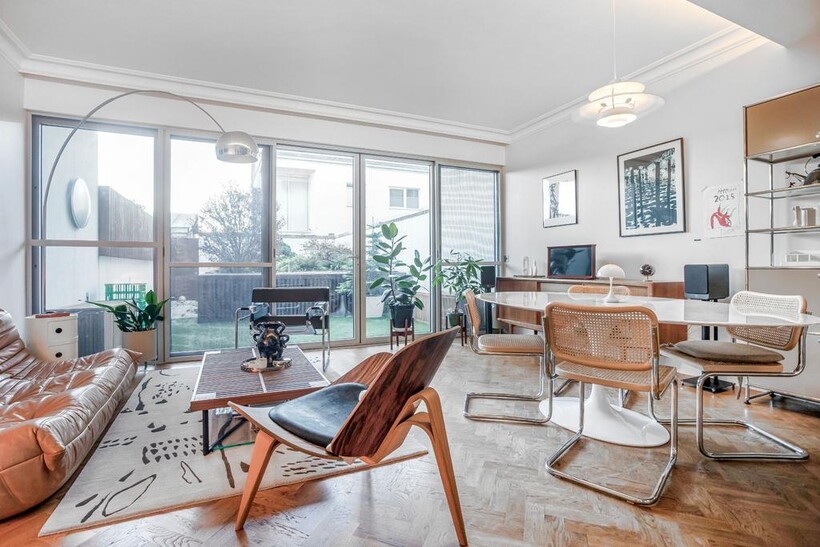 Pangbourne Avenue, London W10 5 bed detached house to rent - £9,317 pcm (£2,150 pw)