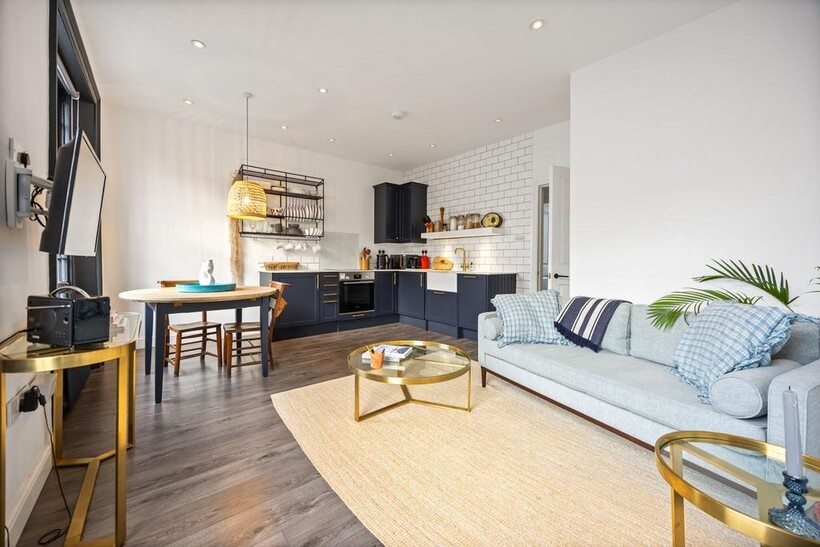 Regents Park Road, Primrose Hill, NW1 1 bed apartment to rent - £2,675 pcm (£617 pw)