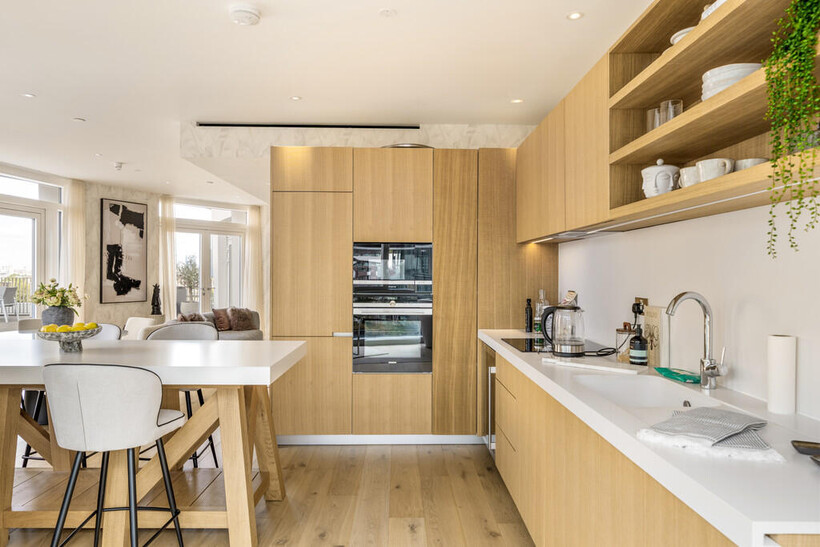 Wilshire House, 2 Prospect Way... 3 bed apartment to rent - £16,000 pcm (£3,692 pw)