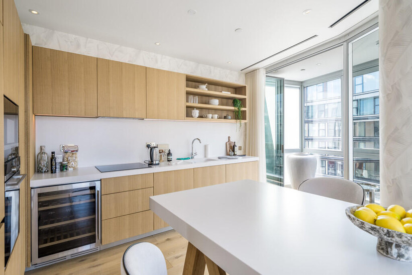 Wilshire House, 2 Prospect Way... 3 bed apartment to rent - £16,000 pcm (£3,692 pw)