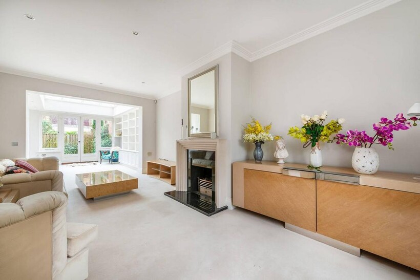 Chalmers Way, St Margarets... 5 bed detached house to rent - £7,003 pcm (£1,616 pw)