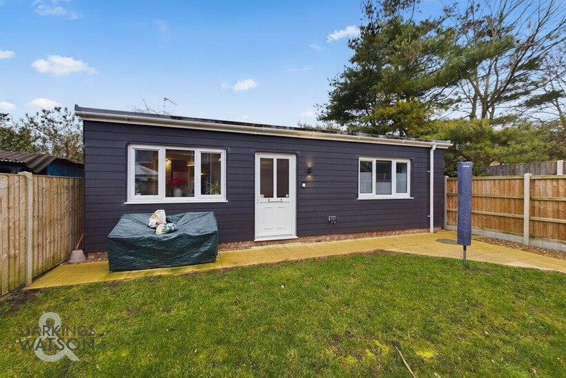 Ranworth Road, Norwich 1 bed detached bungalow to rent - £850 pcm (£196 pw)