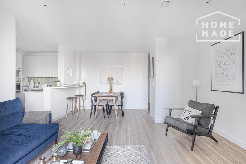 F545f151f1adaa2c17c90c8bd289