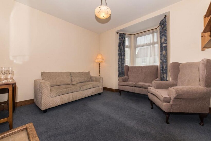 Wincheap, Canterbury 4 bed house to rent - £1,391 pcm (£321 pw)