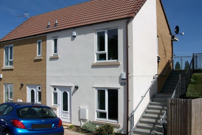Headley Lane, Bristol BS13 2 bed maisonette to rent - £1,300 pcm (£300 pw)