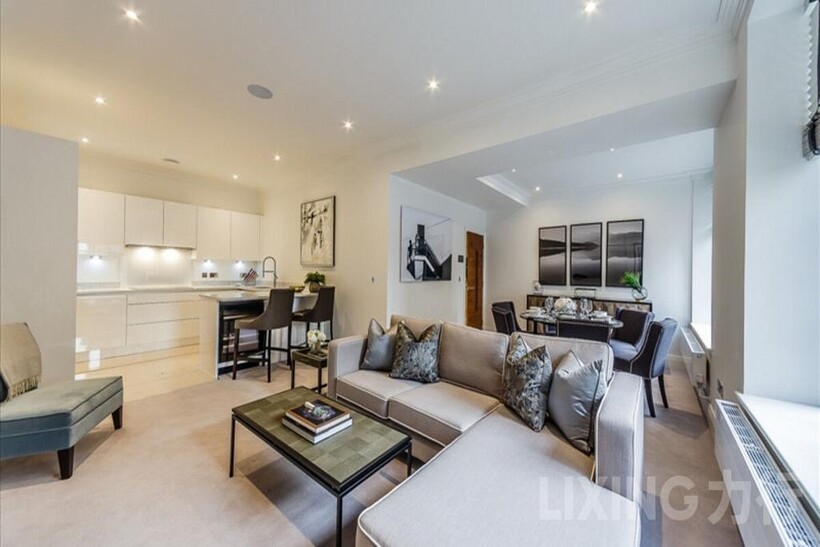 Rainville Road, Fulham, W6 9UF 2 bed apartment to rent - £5,150 pcm (£1,188 pw)